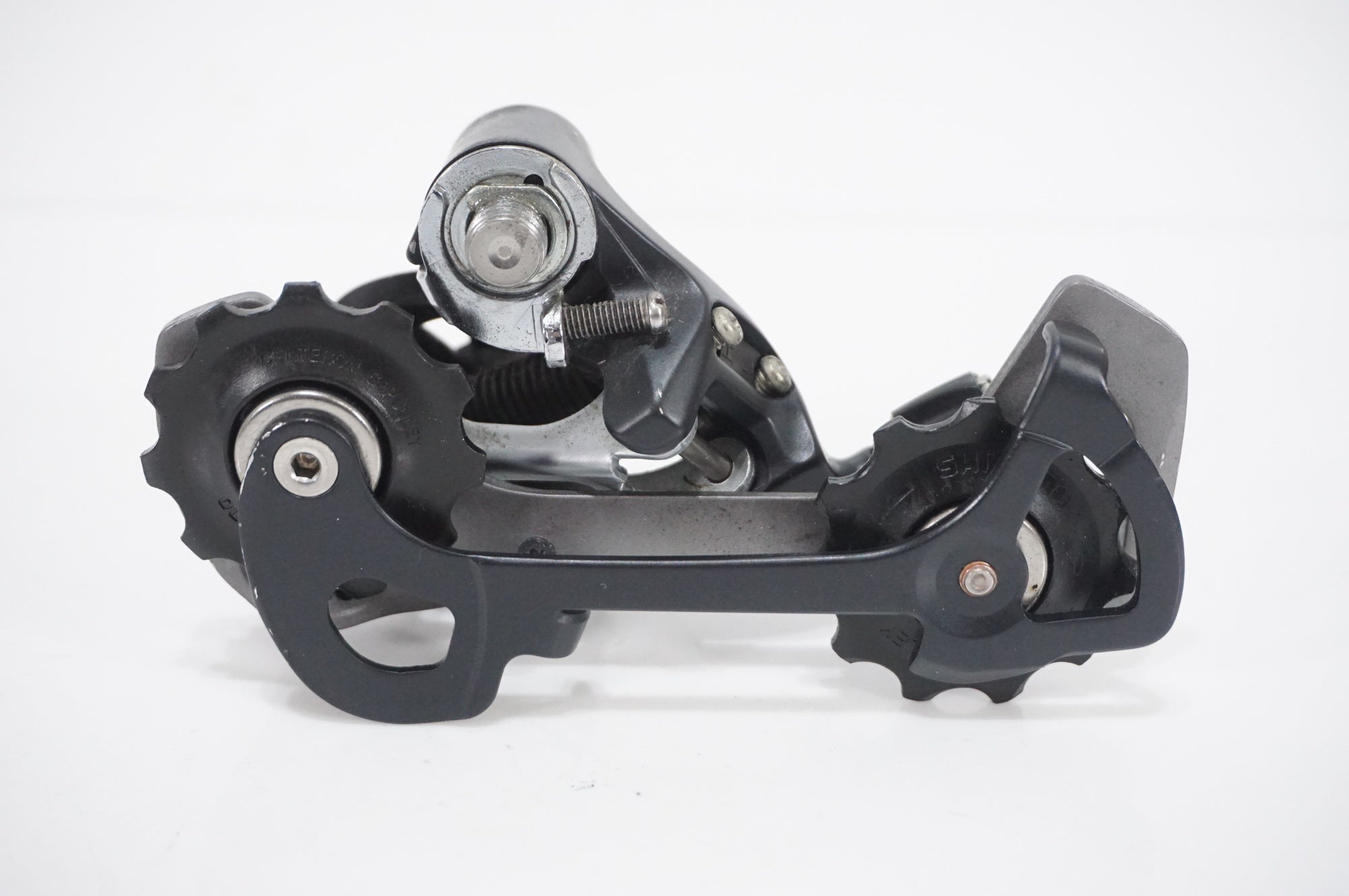 SHIMANO 「シマノ」 105 RD-5700 リアディレイラー / AKIBA店
