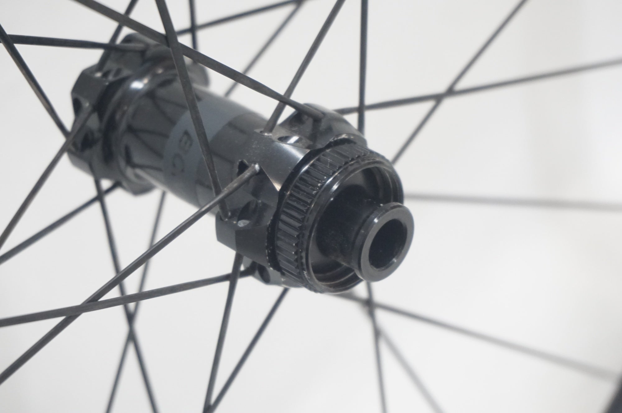 BONTRAGER 「ボントレガー」 AEOLUS PRO 37 DISC シマノ11速 ホイールセット / 福岡店