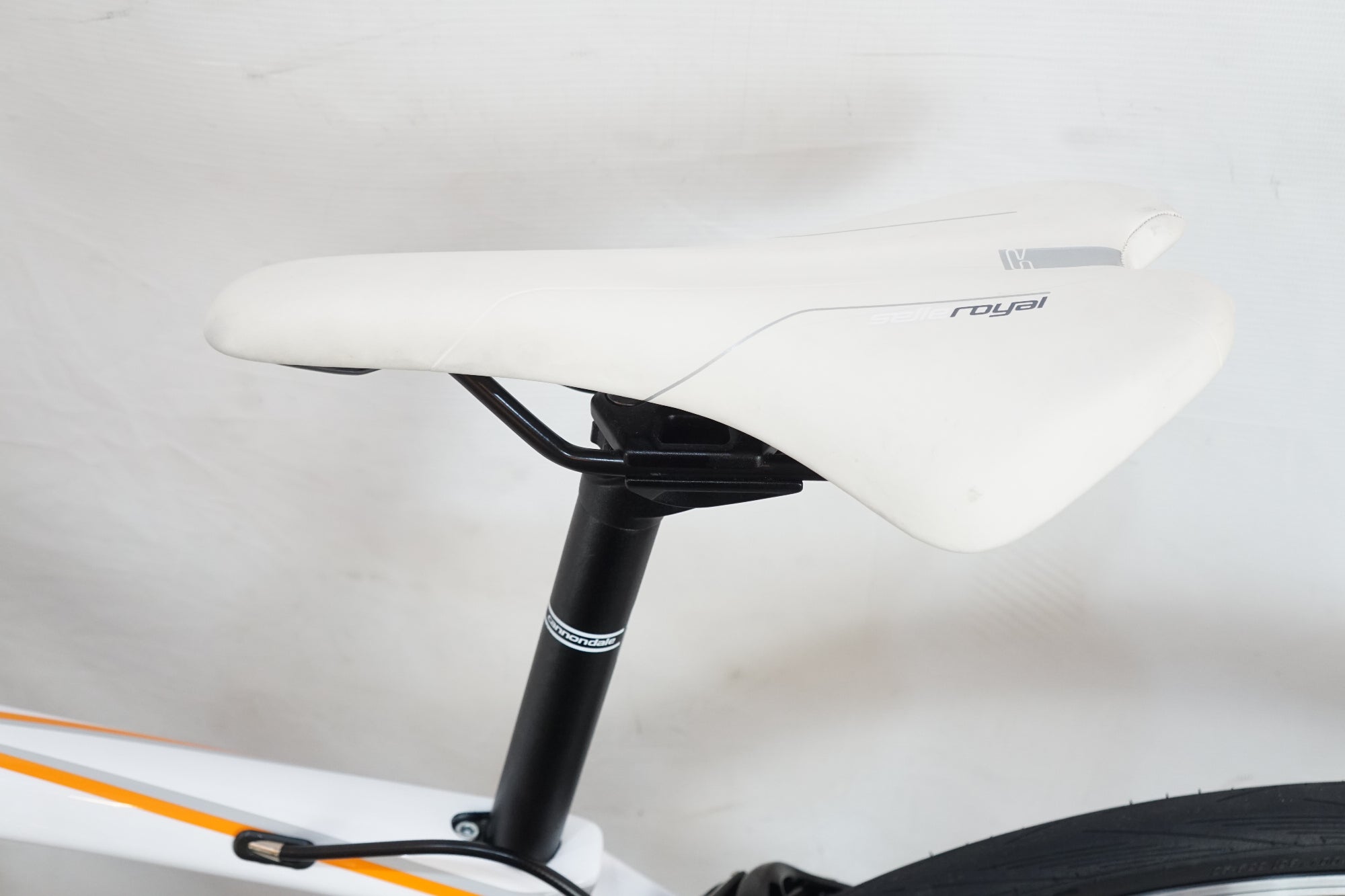 CANNONDALE 「キャノンデール」 SYNAPSE CARBON WOMEN'S 6 TIAGRA 2016年モデル ロードバイク / バイチャリ浦和ベース