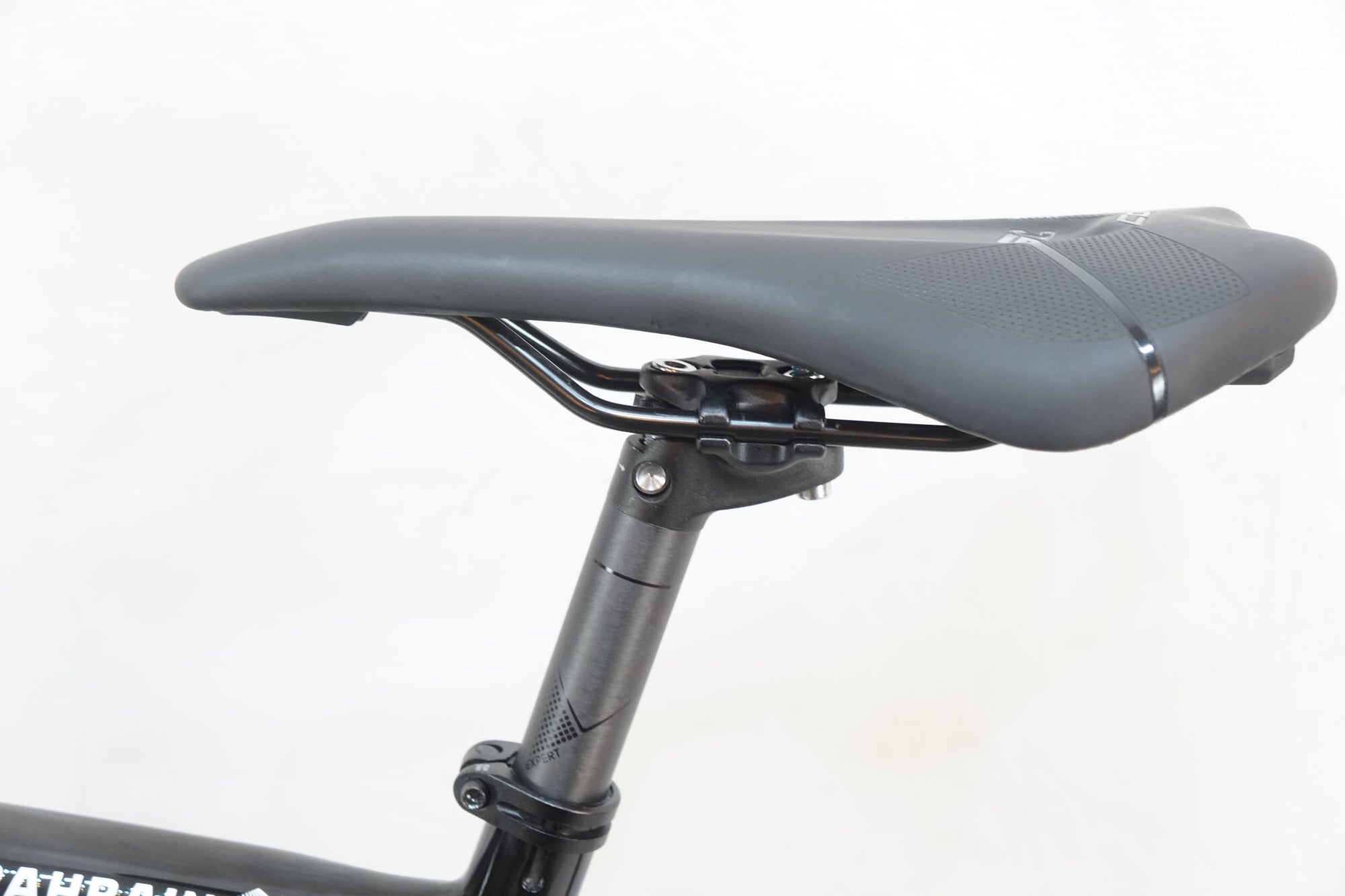 MERIDA 「メリダ」 SCULTURA 4000 DISC 2021年モデル ロードバイク