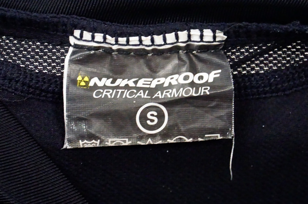 NUKEPROOF 「ヌークプルーフ」 CRITICAL ARMOUR Sサイズ ボディアーマー / 名古屋大須店