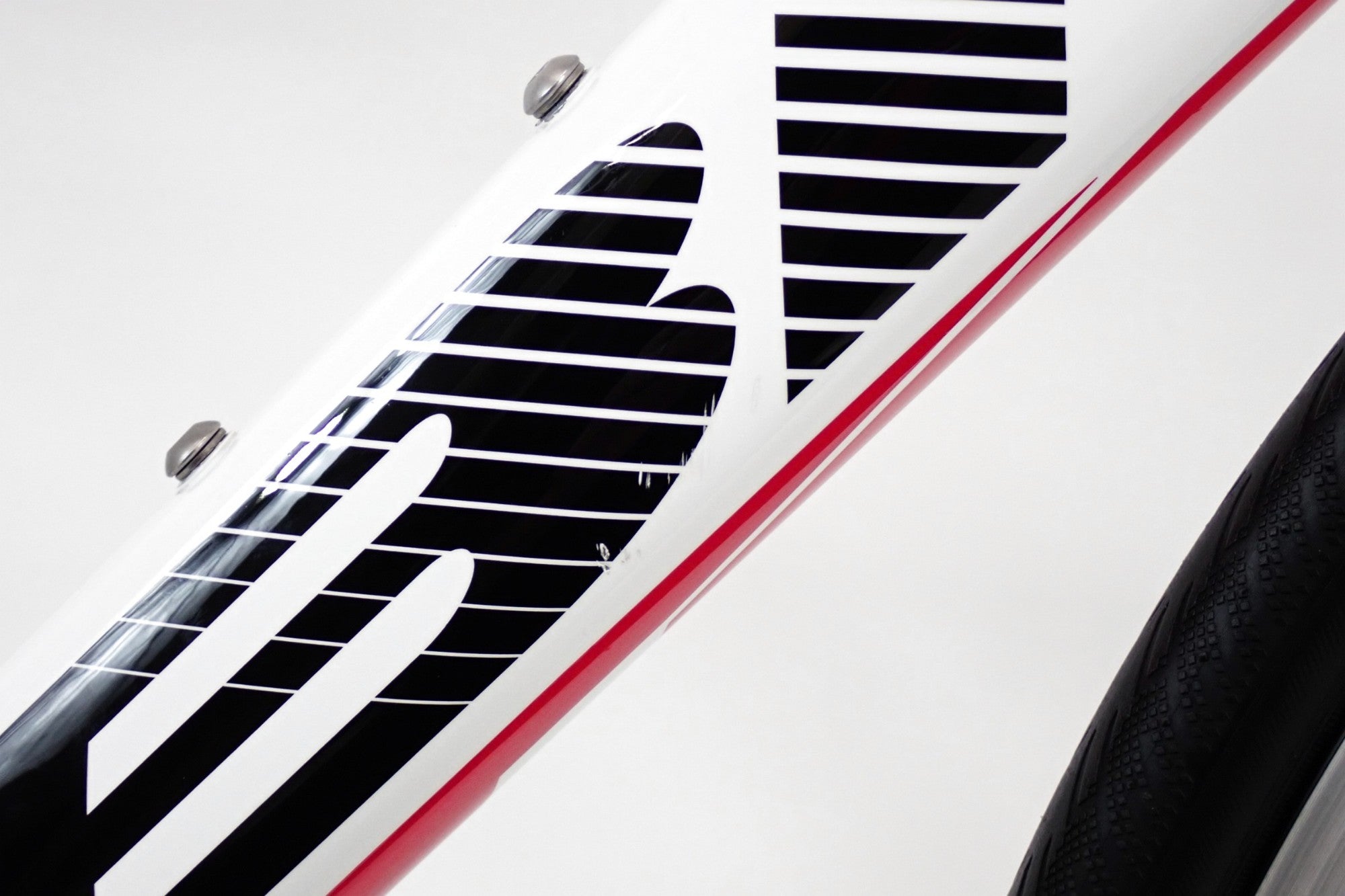 BH 「ビーエイチ」 QUARTZ 2016年モデル ロードバイク / 伊勢崎店