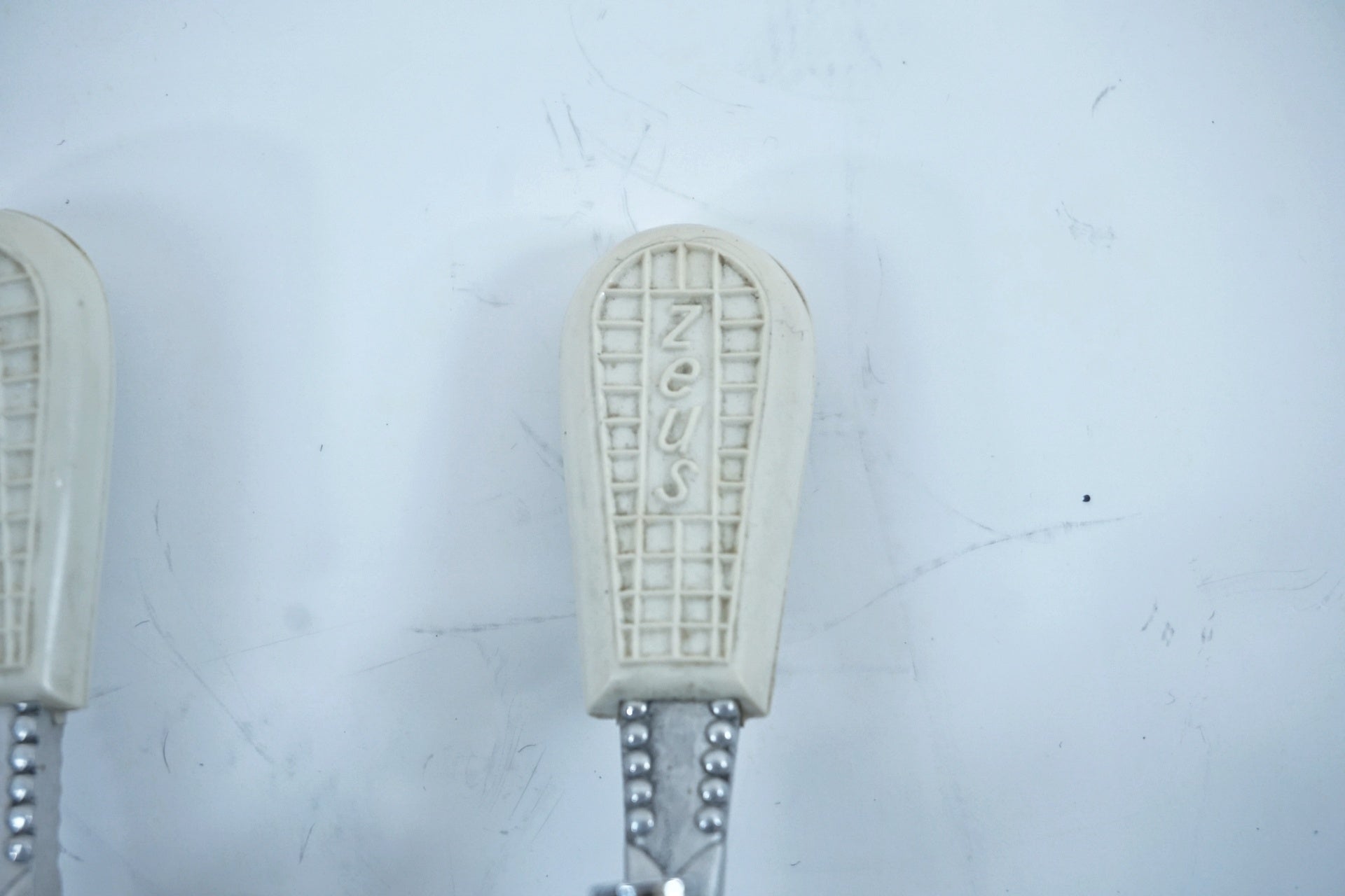 ZEUS 「ゼウス」 ダブルレバー / 有明ガーデン店