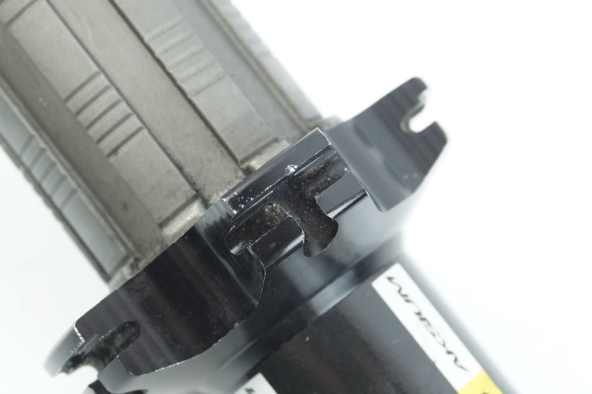 MAVIC 「マヴィック」 AKSIUM シマノ11速 リアハブ / 中目黒店