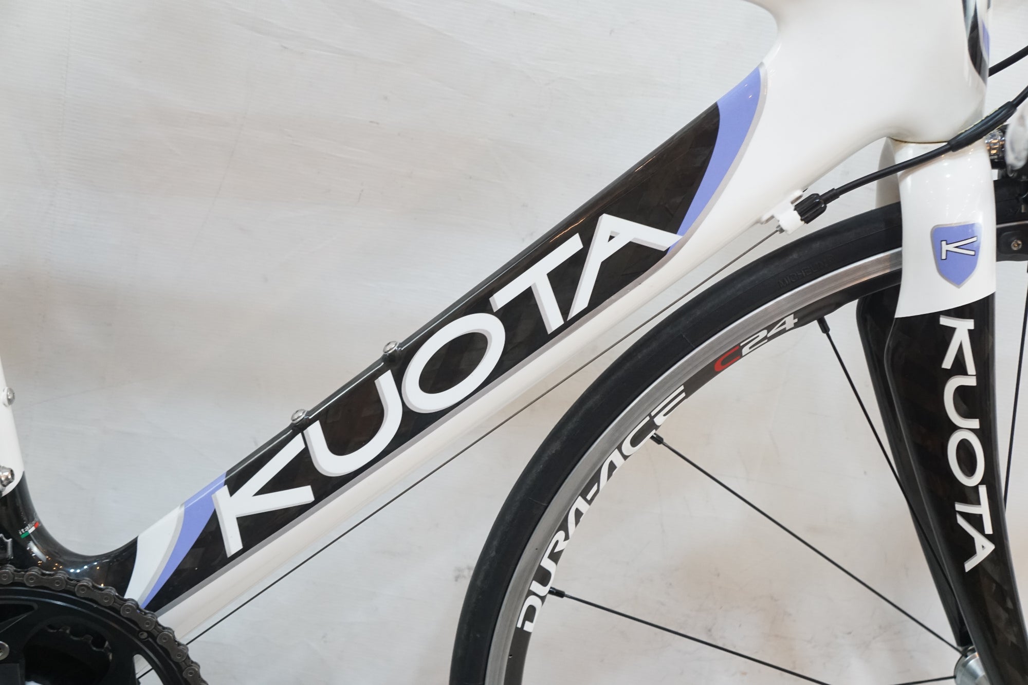 KUOTA 「クオータ」 KHARMA GLAM 2013年モデル ロードバイク