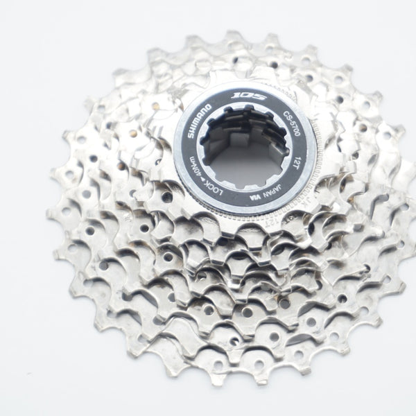 Shimano　cs-5700 12t-27t 10s 未使用品 SHIMANO 「シマノ」 105 CS-5700 12-27T スプロケット/ 滋賀大津店