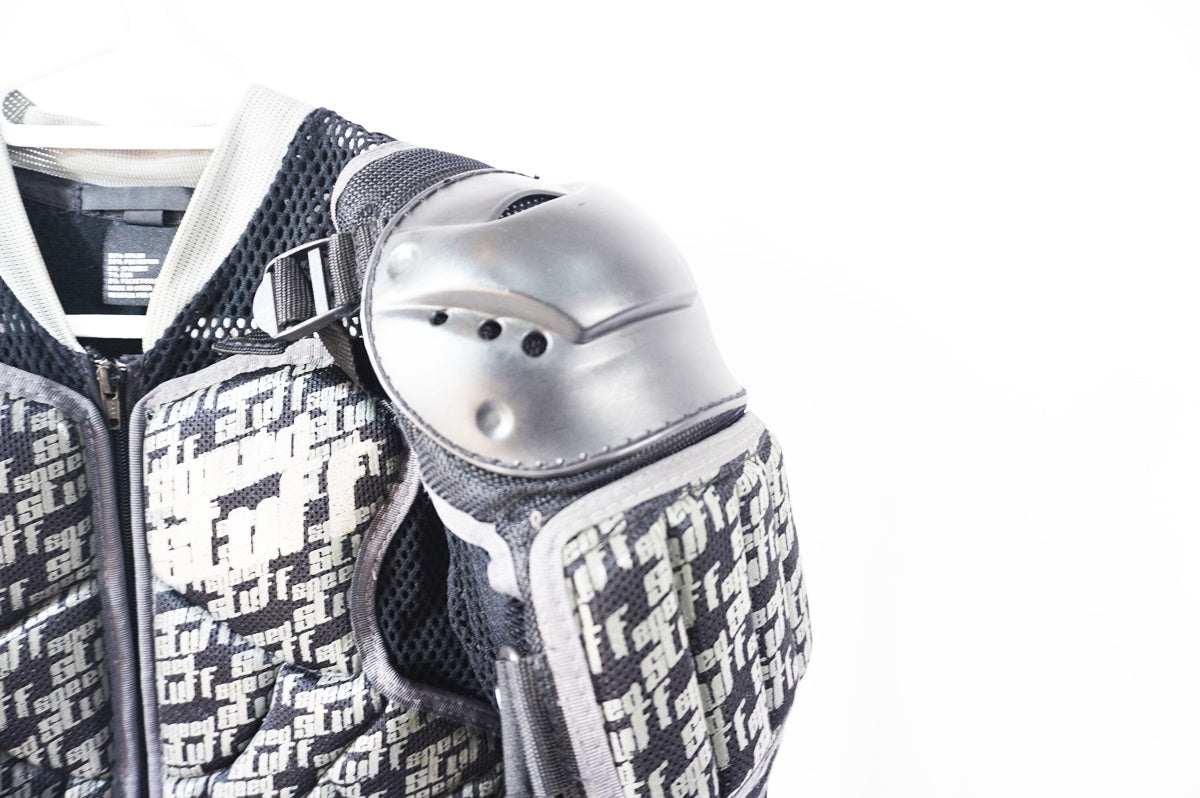 SPEED STUFF 「スピードスタッフ」 Sサイズ DH プロテクター / バイチャリ世田谷店