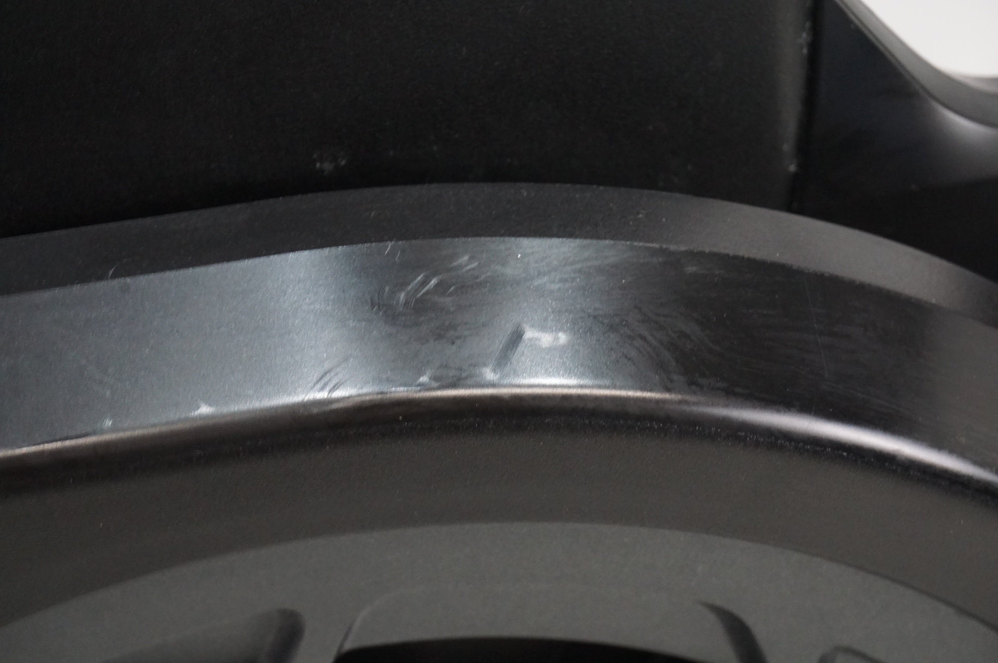 WAHOO 「ワフー」 KICKR BIKE V1 サイクルトレーナー / 大宮店