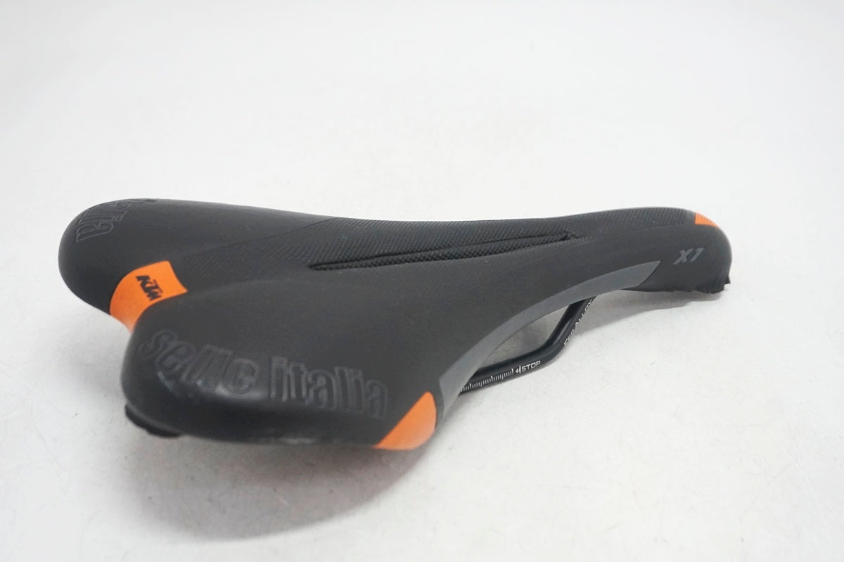 SELLE ITALIA 「セライタリア」 X1 サドル / 大阪門真店