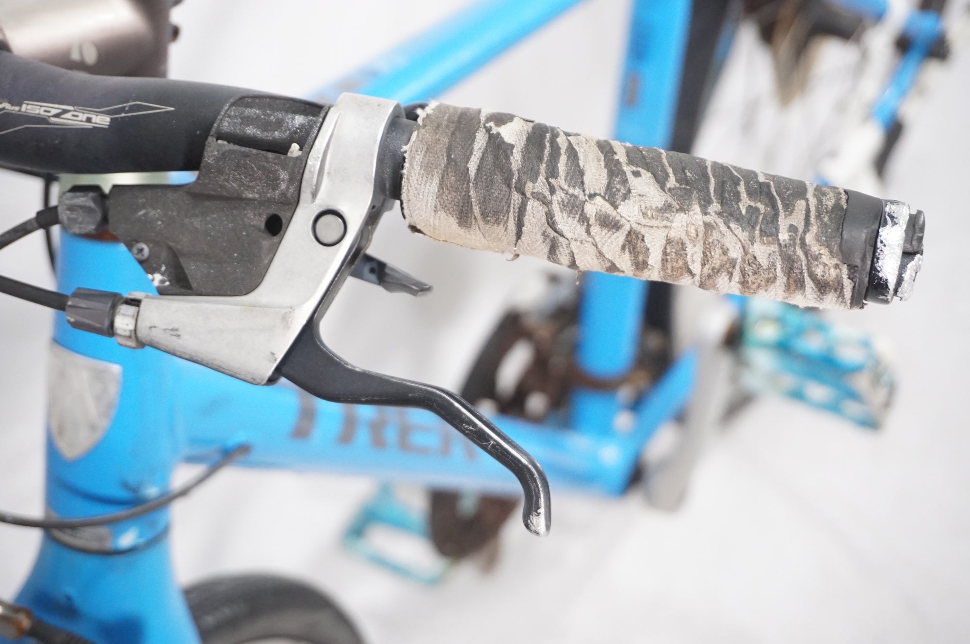 J1　TREK　FX 7.4　クロスバイク　1台　パンク　ジャンク サイズM ジャンク TREK 「トレック」 7.4FX 2015年モデル クロスバイク / AKIBA