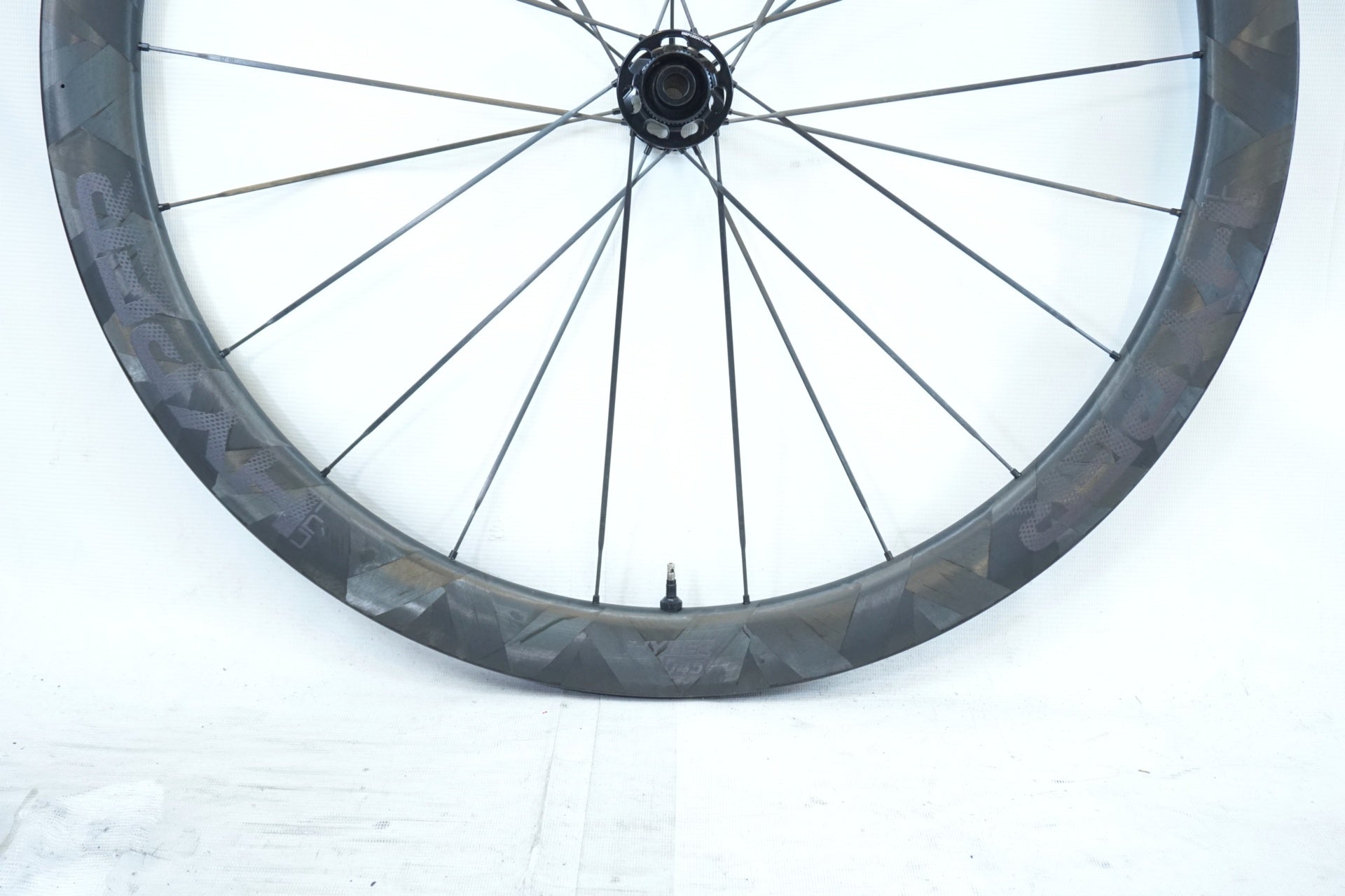 LUN 「ルン」 HYPER D45 シマノ11S ホイールセット / 有明ガーデン店