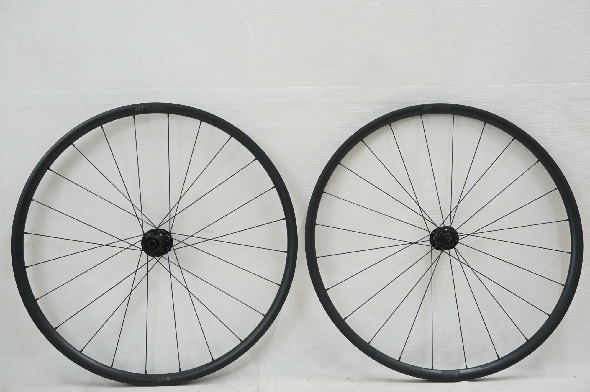 DTSWISS 「ディーティースイス」 R470 DISC シマノ11速 ホイールセット / 福岡店