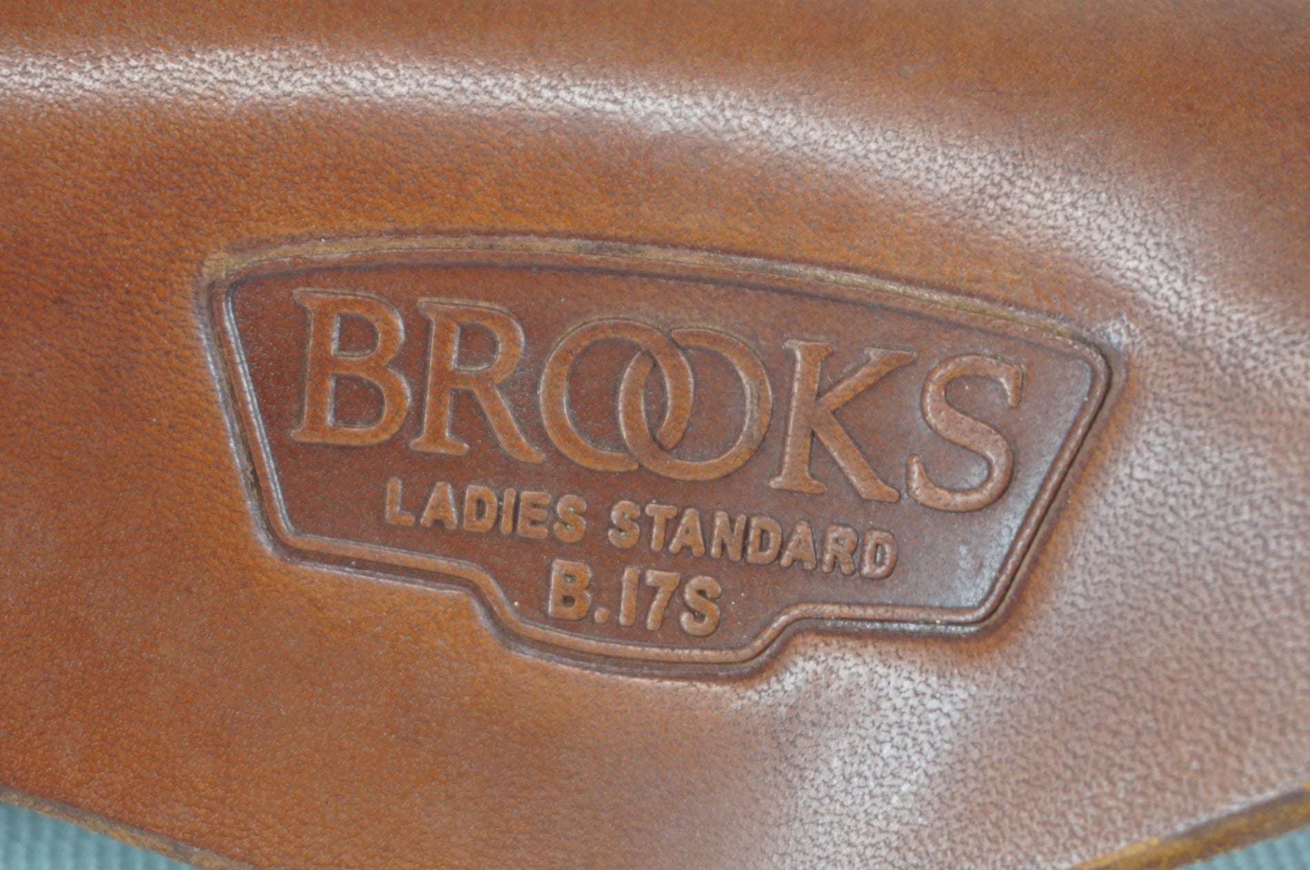 BROOKS 「ブルックス」 B17 S LADIES STANDARD サドル / 阪急塚口店