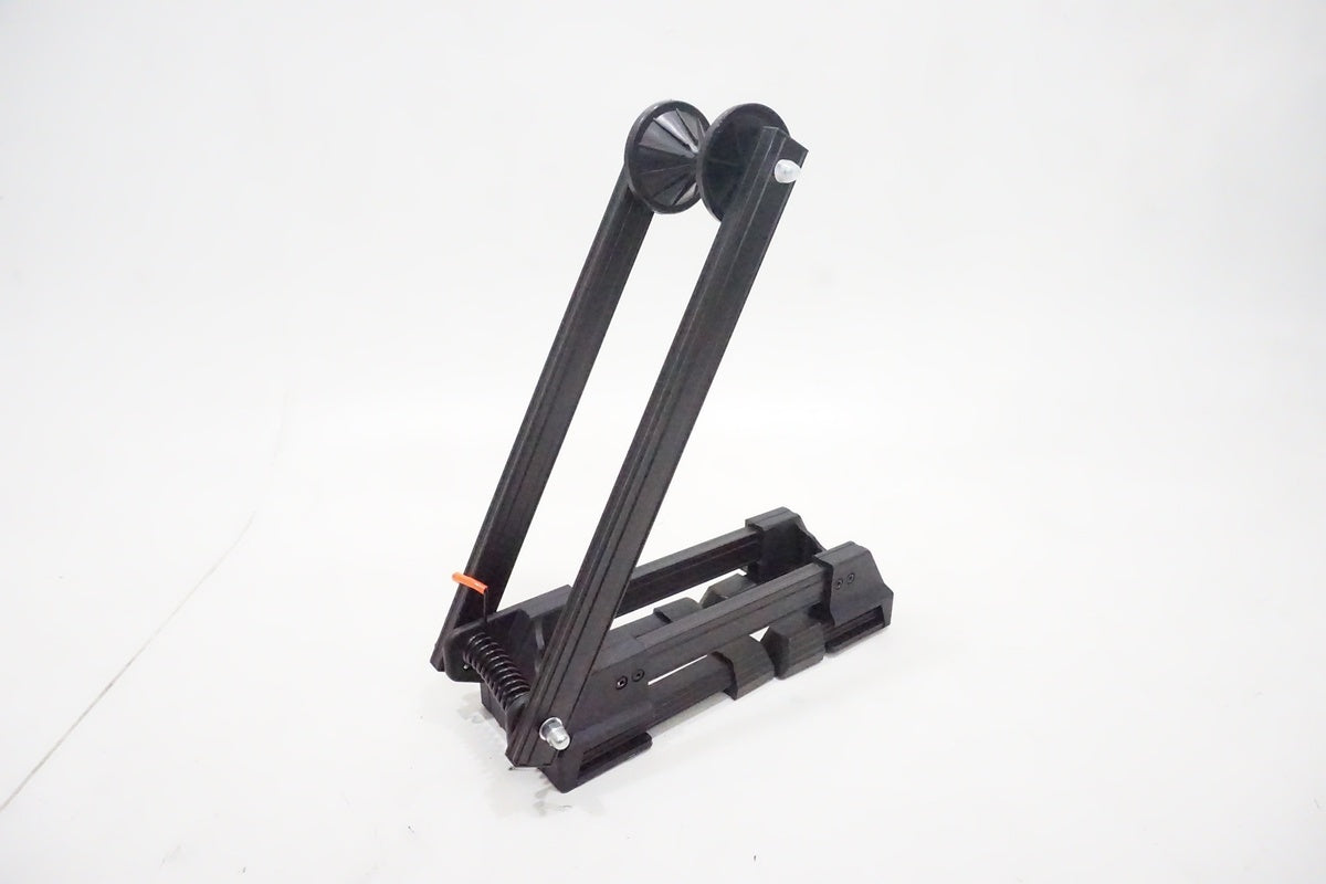 GORIX「ゴリックス」 ディスプレイスタンド/ 京都西院店