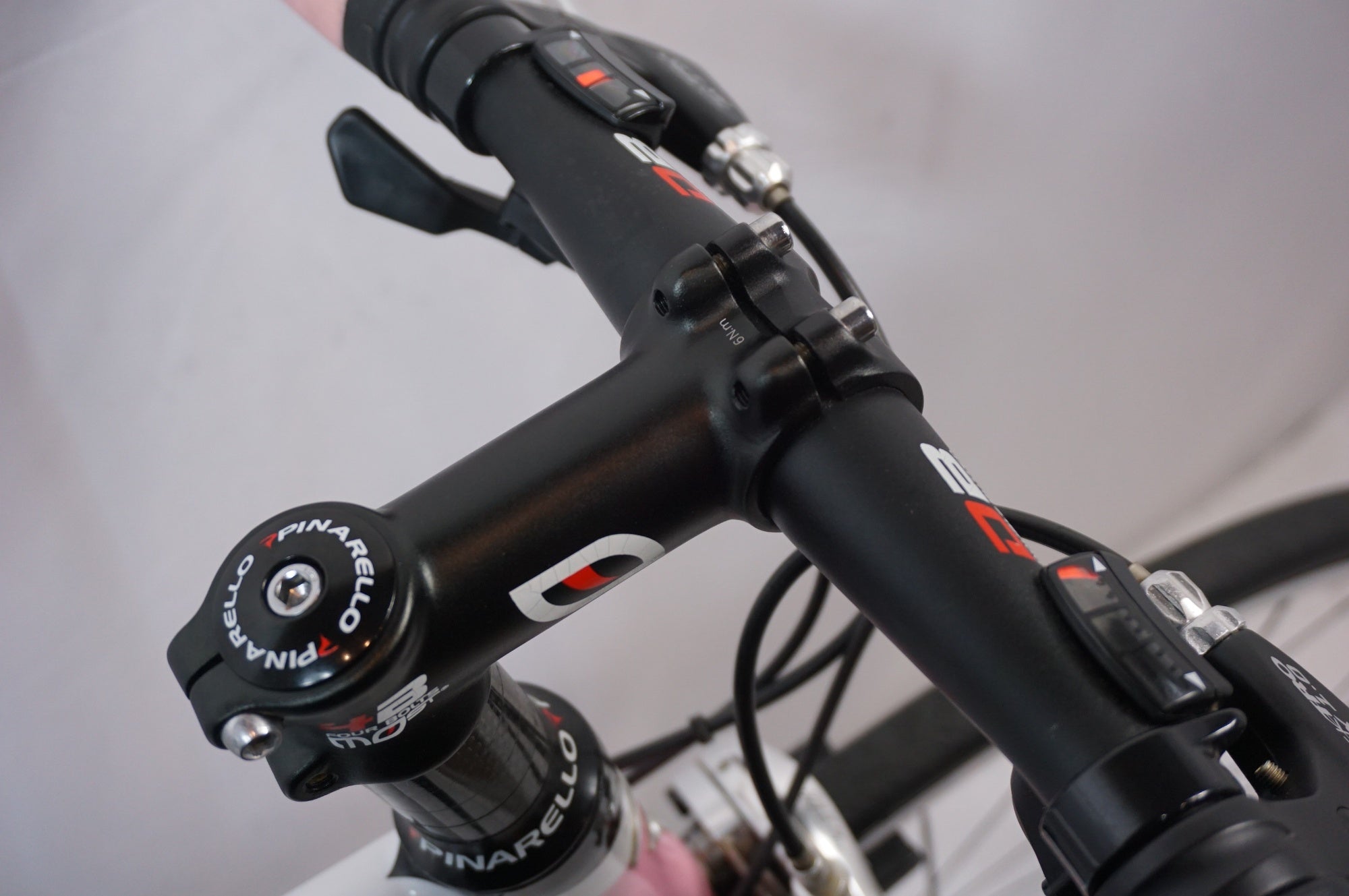 PINARELLO 「ピナレロ」 TREVISO 2011年モデル フラットバーロード カスタム / 世田谷店