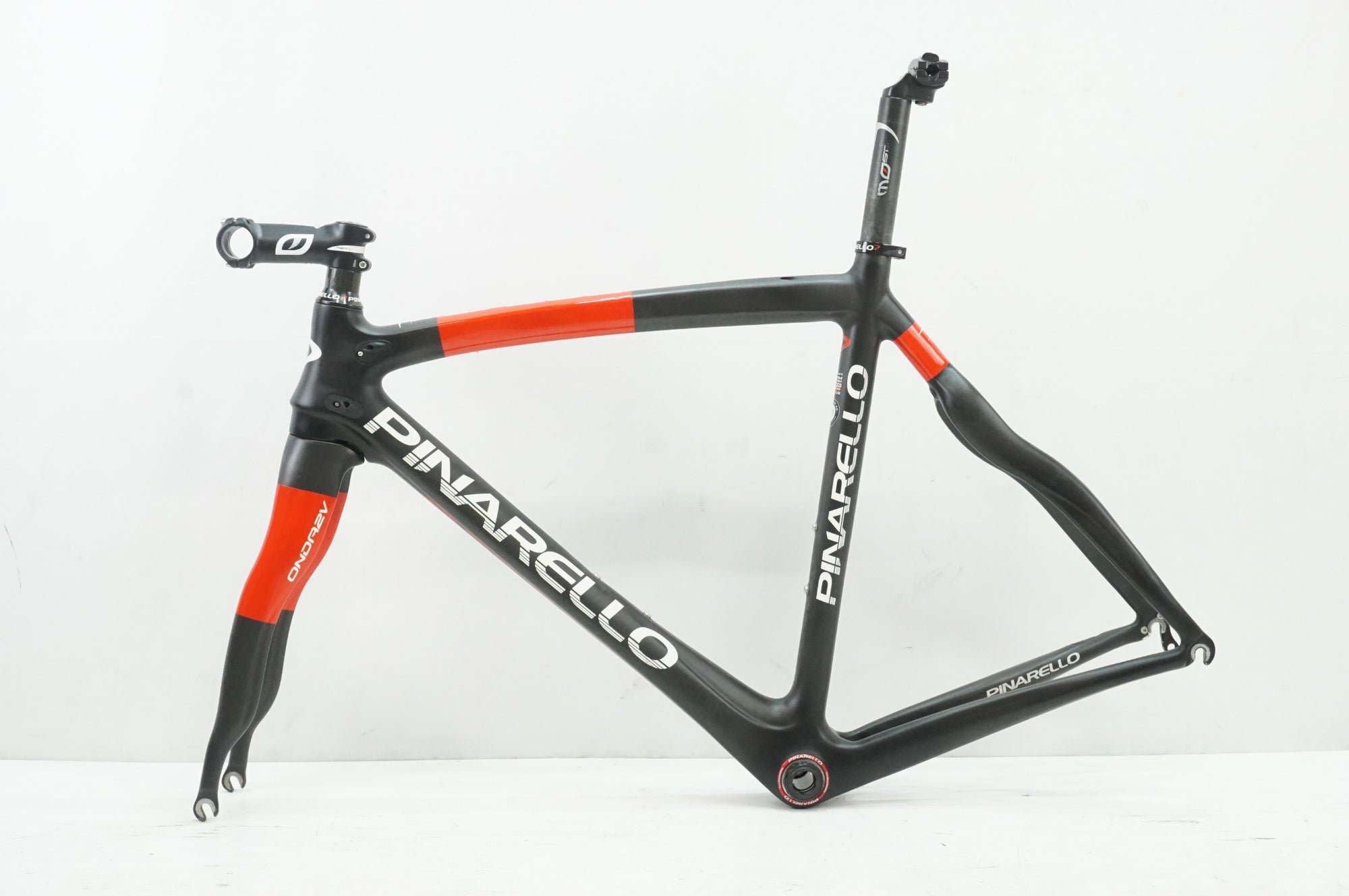 ジャンク PINARELLO 「ピナレロ」 RAZHA 2015年モデル 515サイズ 2225g フレームセット / 大宮店
