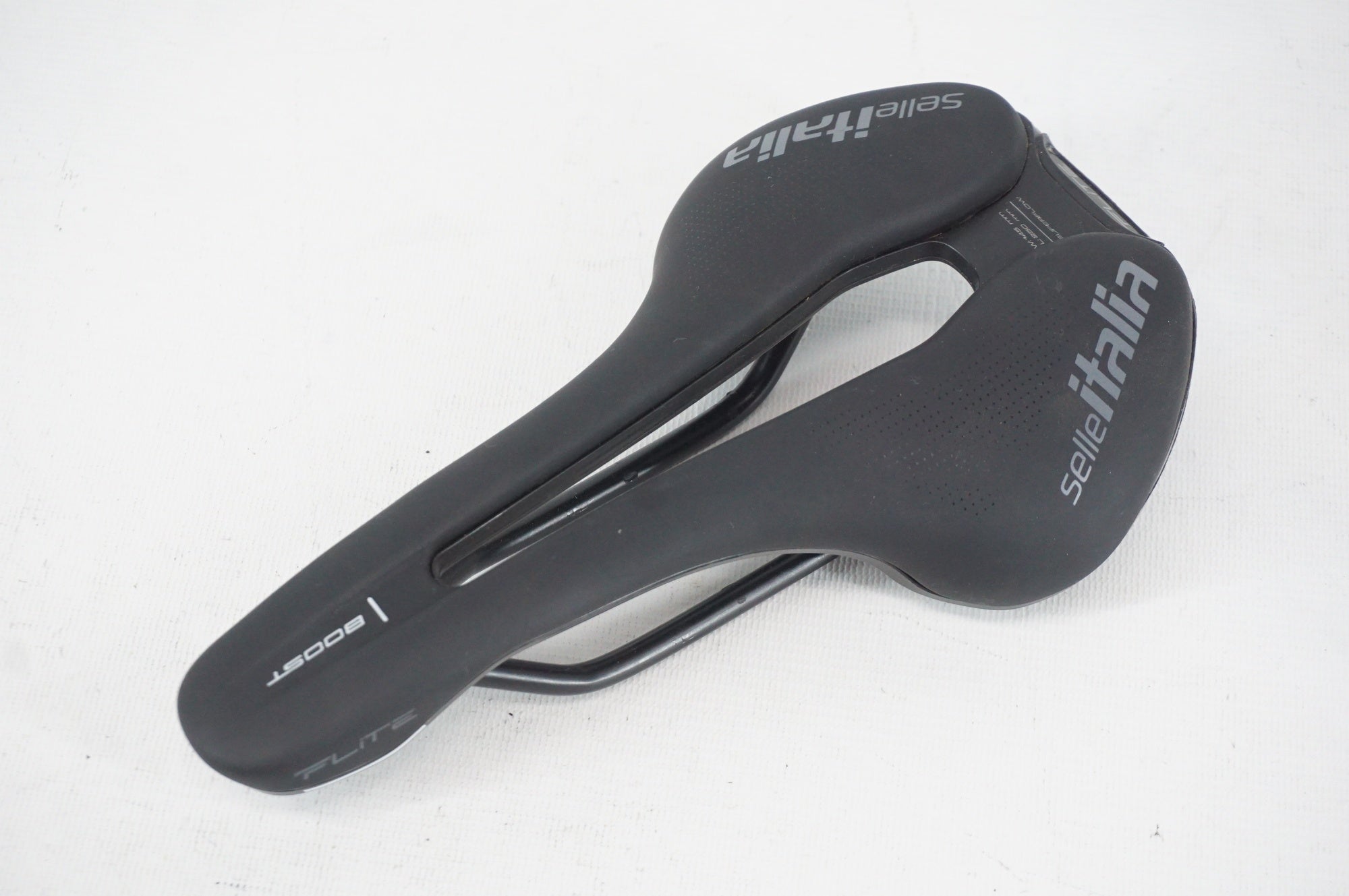 SELLE ITALIA 「セライタリア」 FLITE BOOST サドル / 阪急塚口店