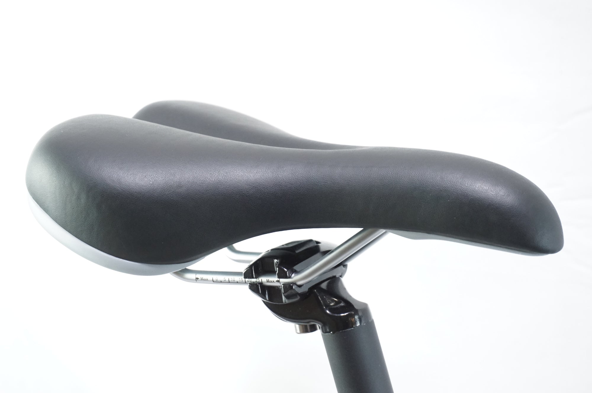 KHODAABLOOM 「コーダブルーム」 RAIL ACTIVE 2025年モデル クロスバイク / 中目黒店