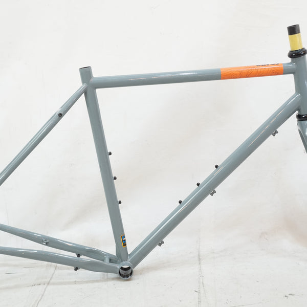 DAVOS 「ダボス」 D-604 2023年モデル フレームセット / バイチャリ