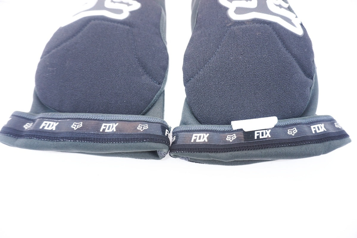 FOX 「フォックス」 MDサイズ ニーパッド / 大阪美原北インター店