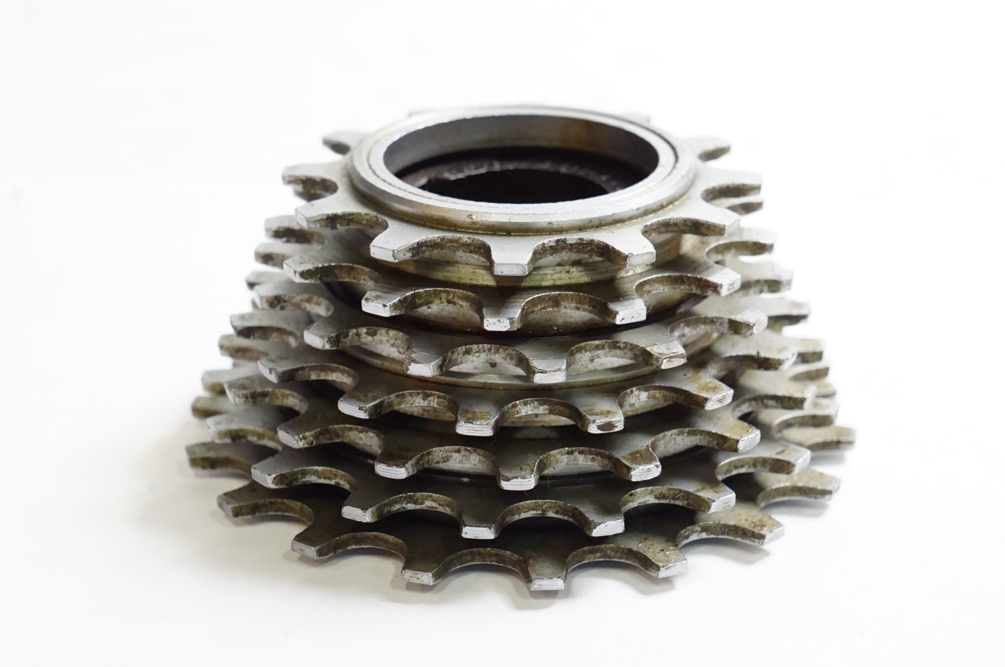 suntour フリーコグ サンツアー 前田工業 18T SUNTOUR 「サンツアー」 ULTRA7 12-18T スプロケット / 熊谷本店