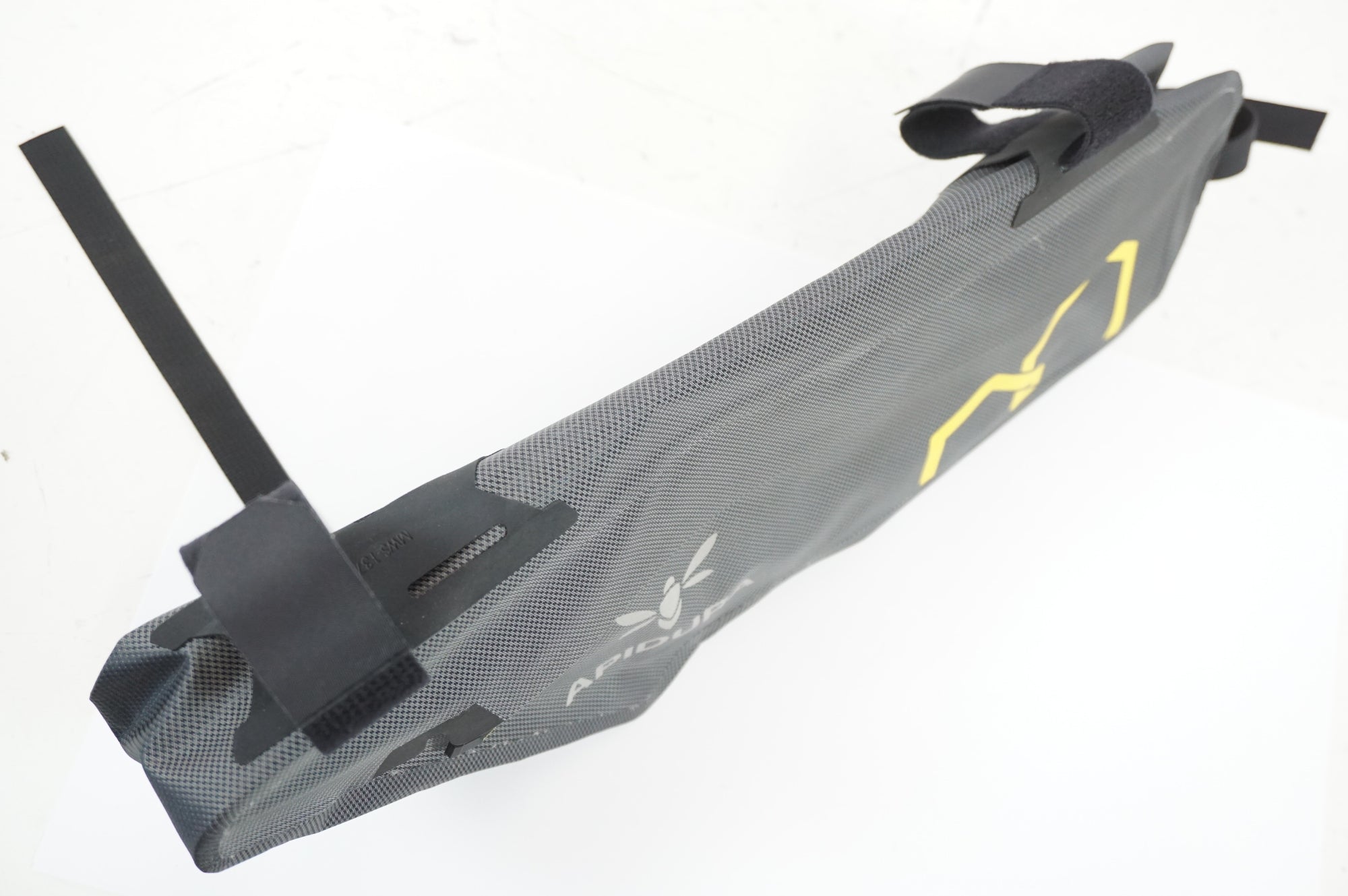 APIDURA 「アピデュラ」 フレームバッグ / 宇都宮店