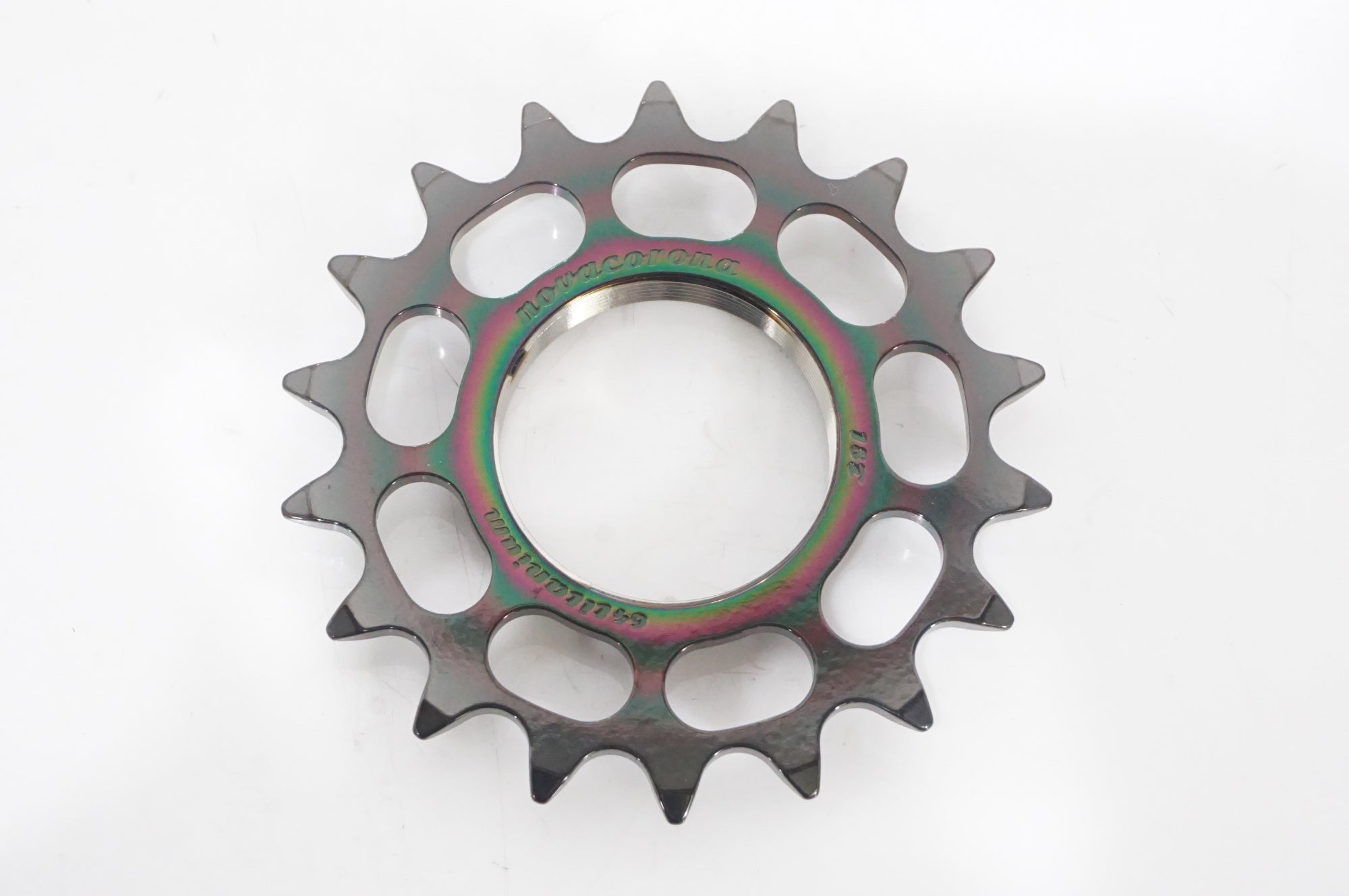 NOVACORONA 「ノバコローナ」 チタン 18T コグ / AKIBA店