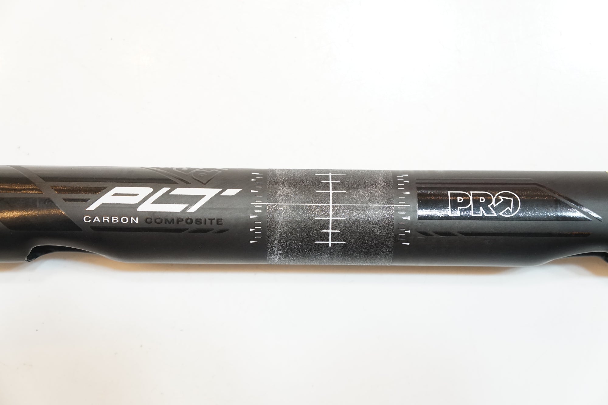 SHIMANO 「シマノ」 PRO PLT CARBON COMPOSITE φ31.8 400mm ハンドル / バイチャリ浦和ベース