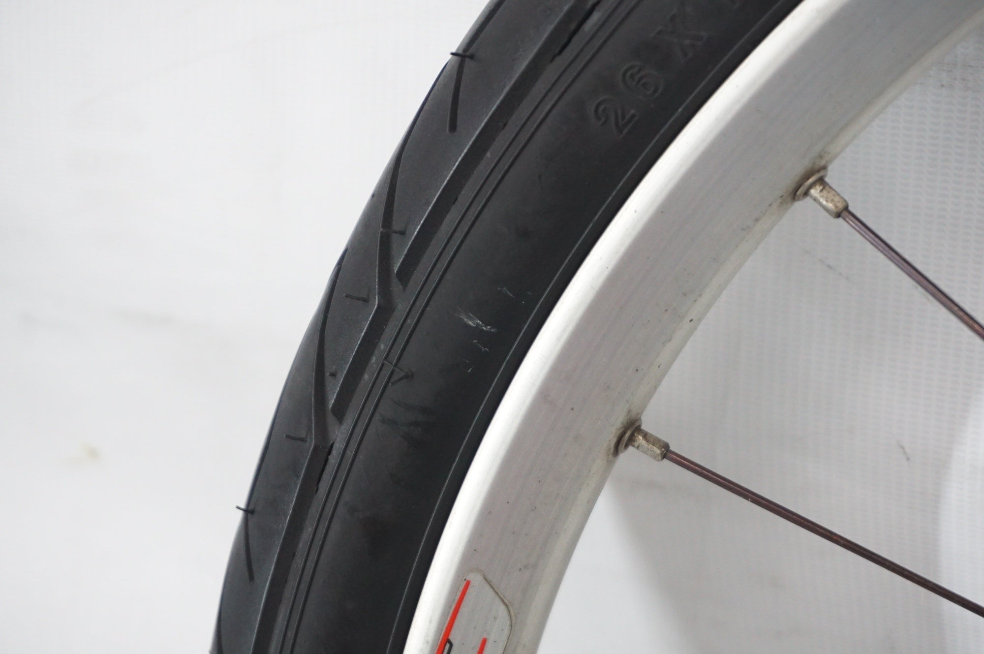 BONTRAGER 「ボントレガー」 SELECT 26インチ DISC シマノ8-10速 リアホイール / 阪急塚口店