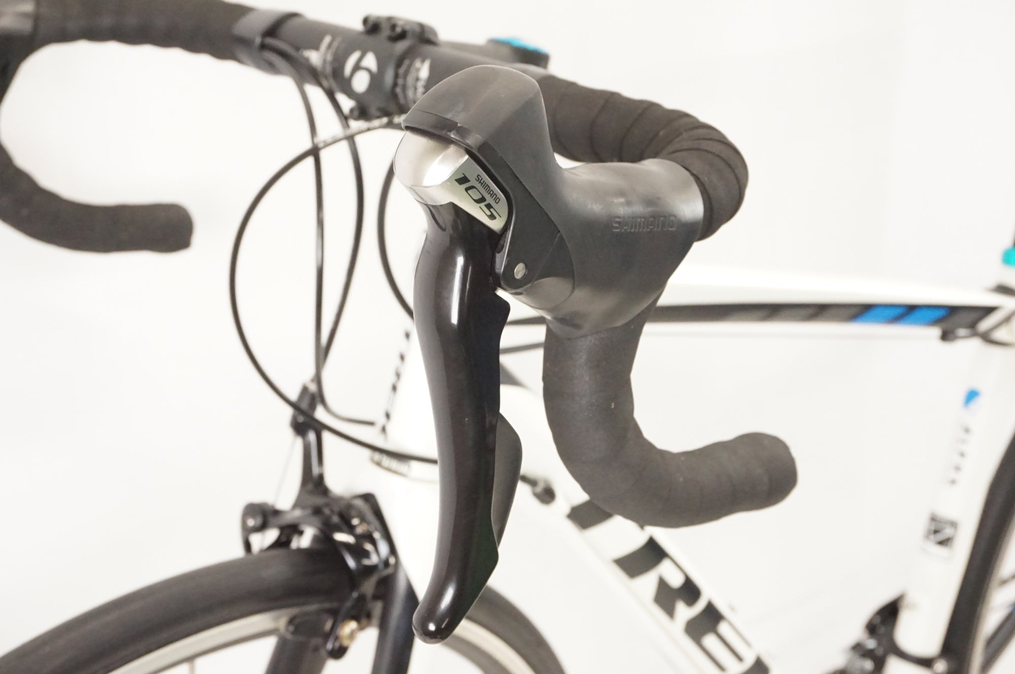 TREK 「トレック」 DOMANE 2.3 2015年モデル ロードバイク