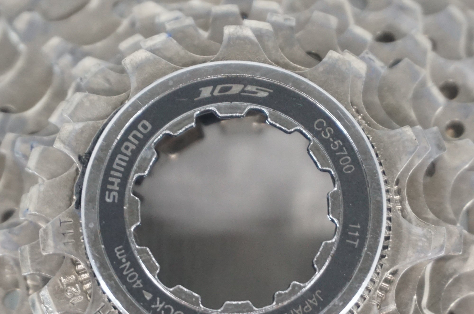 SHIMANO 「シマノ」 105 CS-5700 11-28T スプロケット / 阪急塚口店
