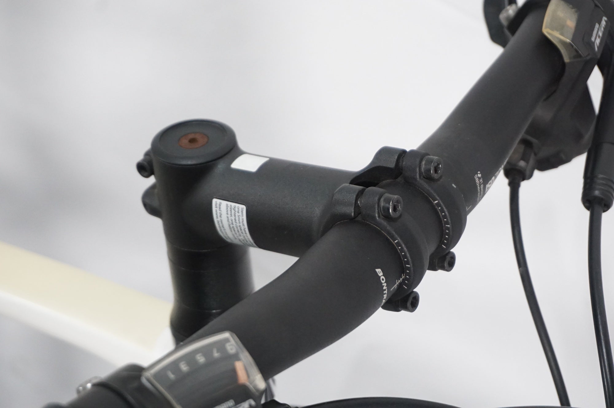 TREK 「トレック」 FX3 DISC 2020-2021年モデル クロスバイク / AKIBA