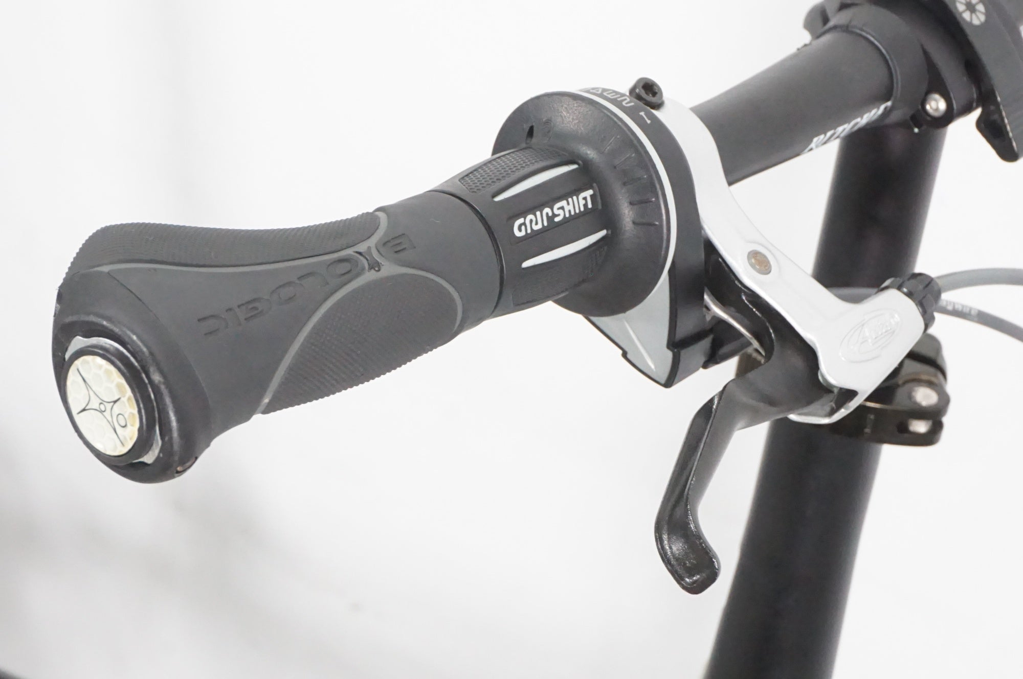 DAHON 「ダホン」 SPEED P8 2010年モデル 折りたたみ自転車 / AKIBA店