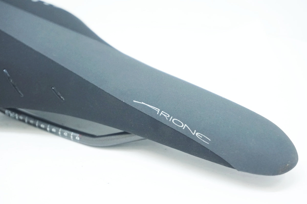 FIZIK 「フィジーク」 ARIONE R3 KIUMレール サドル / 大阪美原北インター店