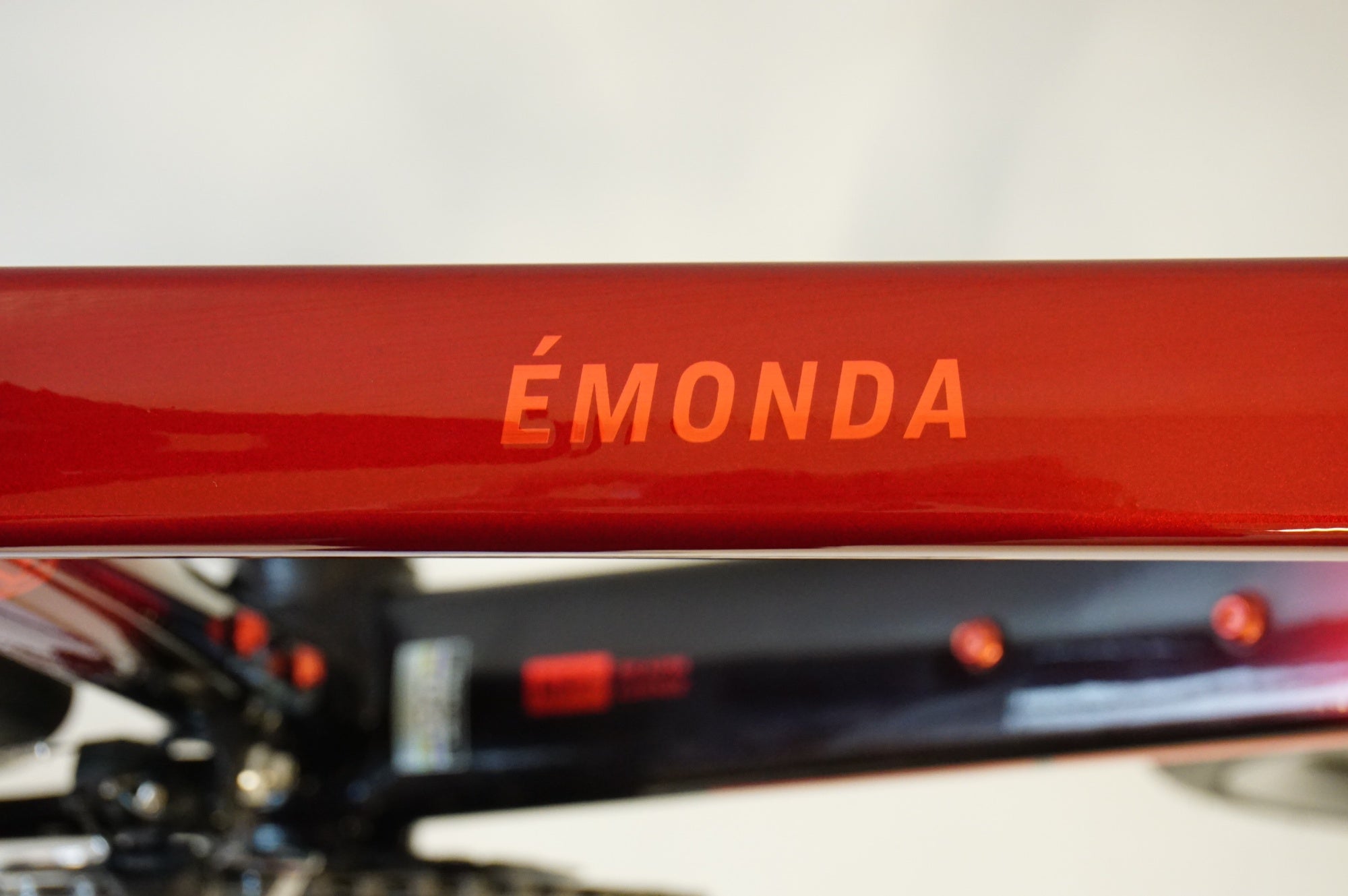 TREK 「トレック」 EMONDA ALR5 2024年モデル ロードバイク / 浜松店