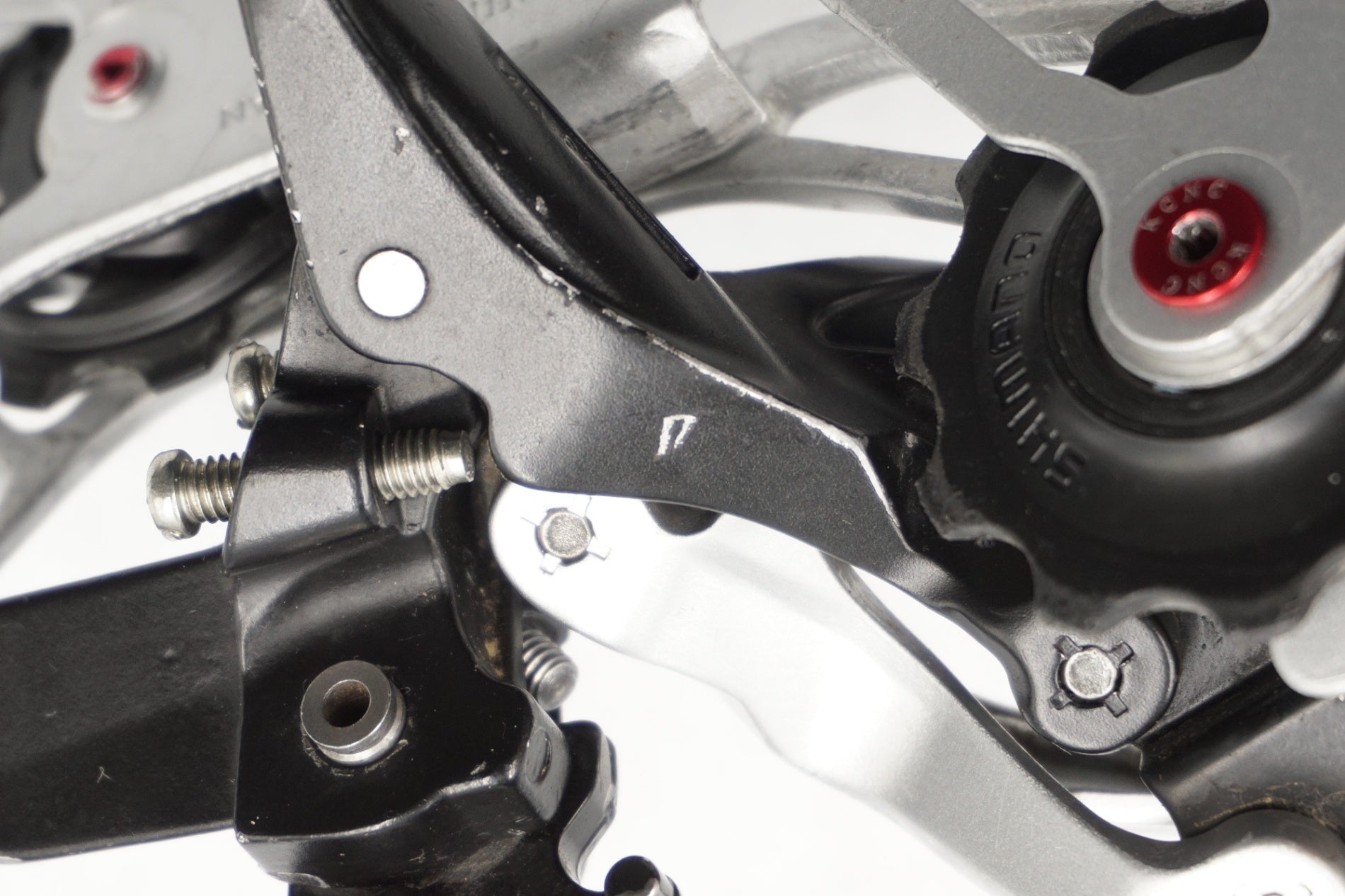 SHIMANO 「シマノ」 DEORE XT RD-M773 リアディレイラー / 奈良店