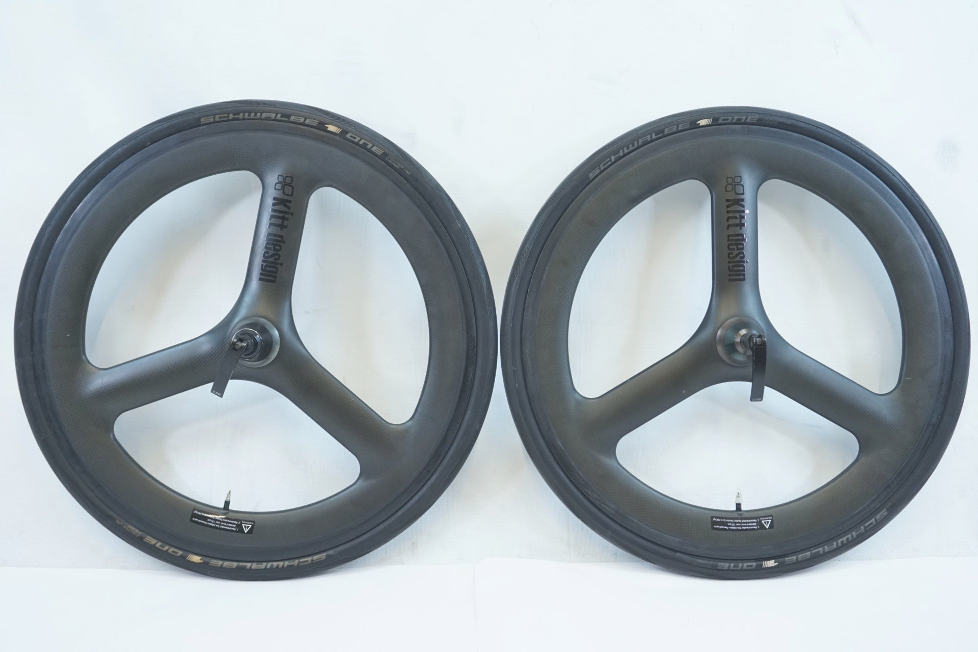 KITT DESIGN 「キット デザイン」 CARBON WHEEL シマノ 11S バトン ホイール / 有明ガーデン店