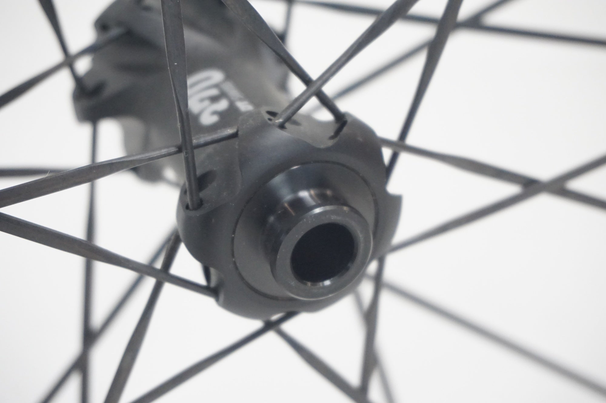 DT SWISS 「ディーティースイス」 E1800 SPLINE シマノ11速 ホイールセット / 福岡店