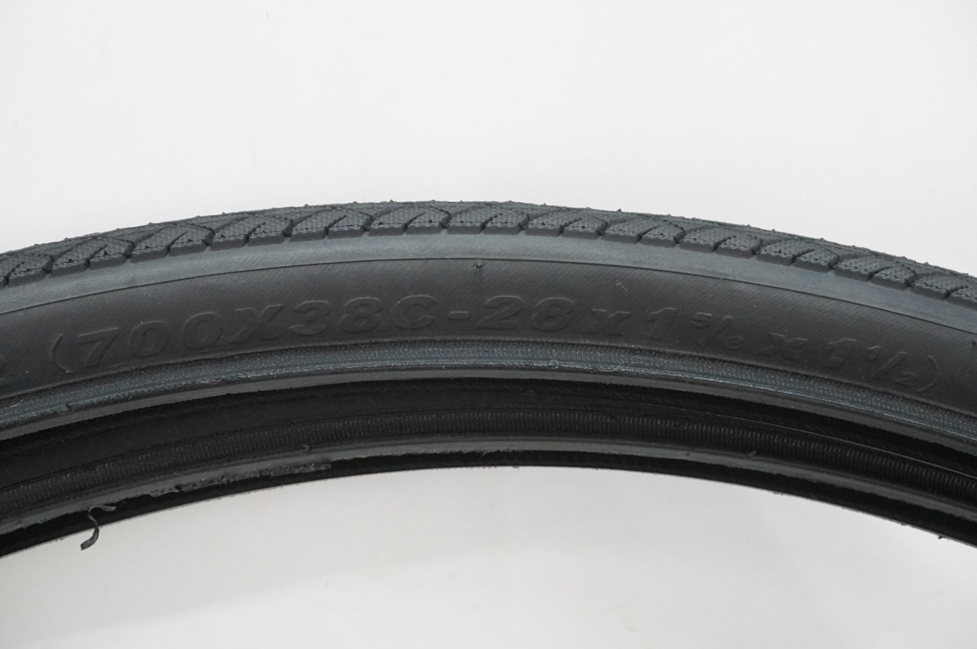 KENDA 「ケンダ」 700×38C-28C-1 5/8×1 1/2 タイヤチューブセット / 大宮店