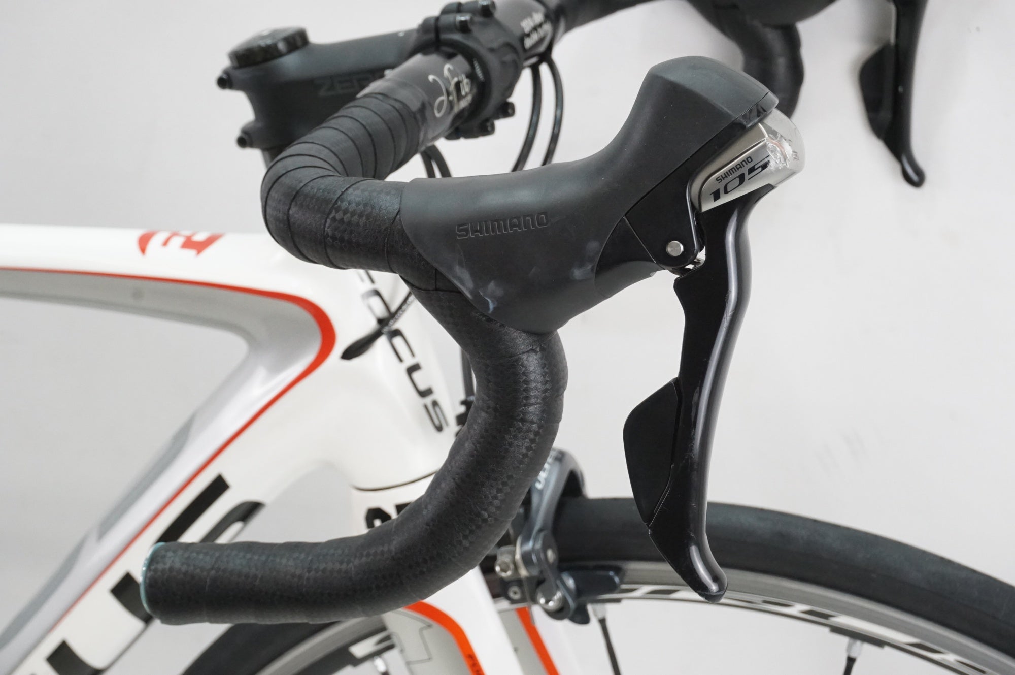 FOCUS 「フォーカス」 IZALCO PRO 2011年モデル カスタム ロードバイク / 大宮店