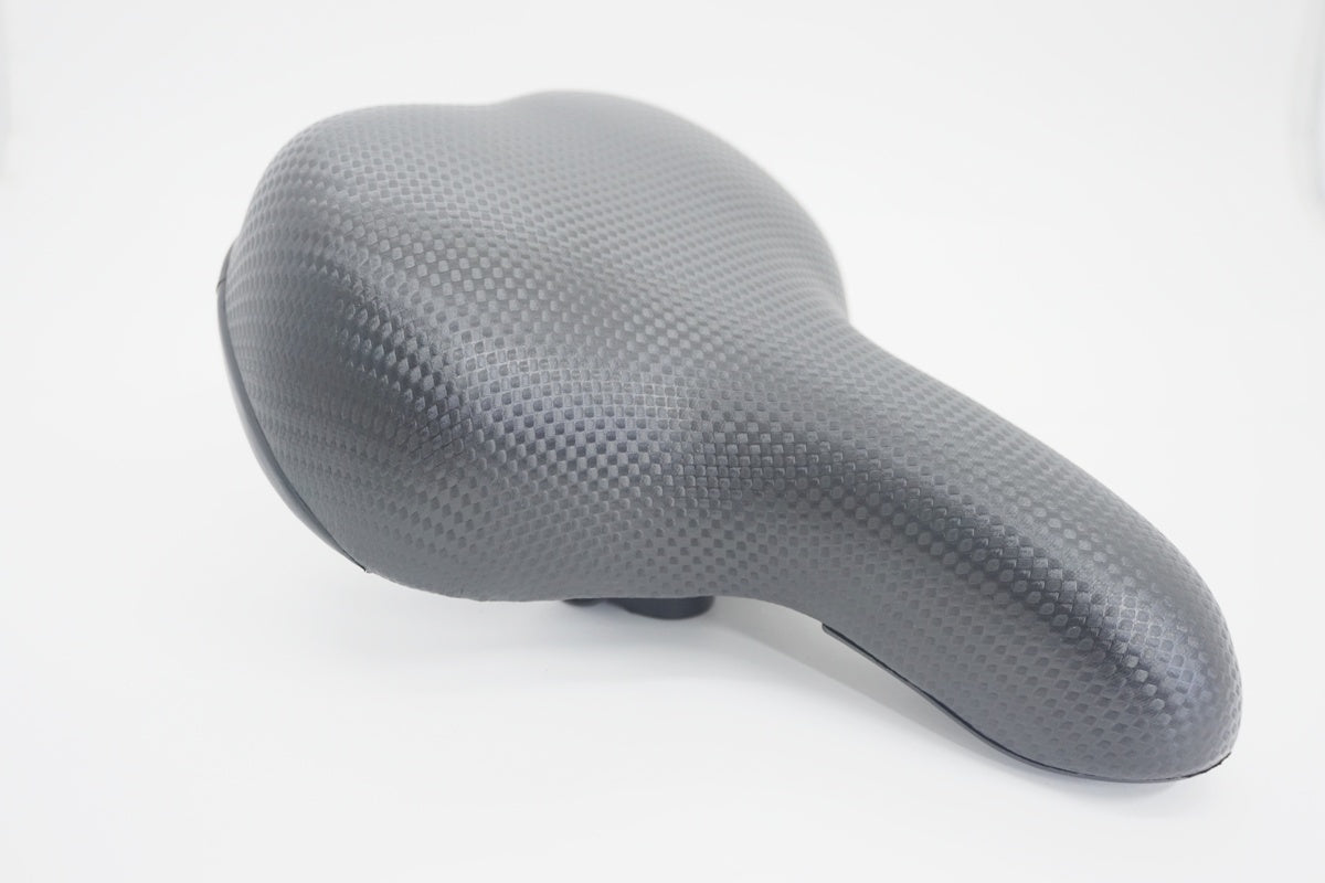 ノーブランド サドル / 京都八幡店