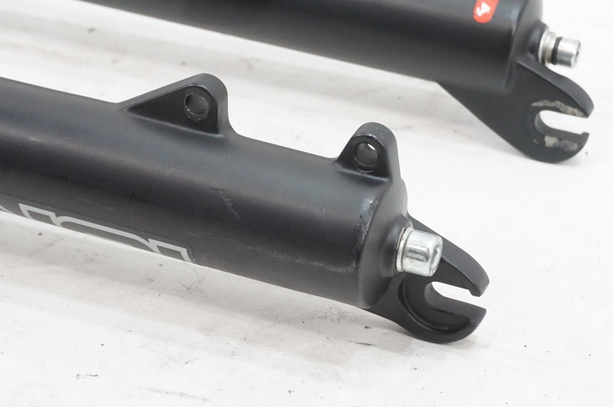 ROCKSHOX 「ロックショックス」 TORA 302 RS 26インチ