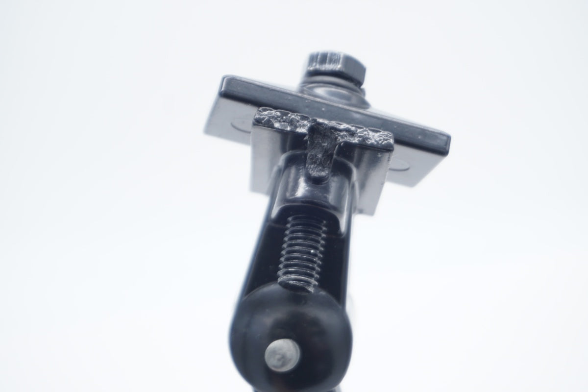 NUVO 「ヌーボ」 センタースタンド  / 京都八幡店