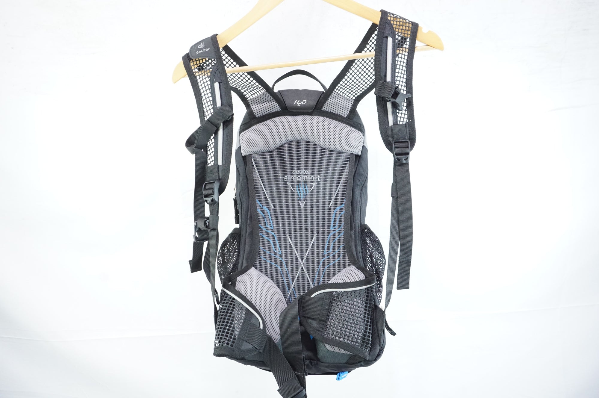 DEUTER 「ドイター」 RACE EXP AIR バックパック / 中目黒店