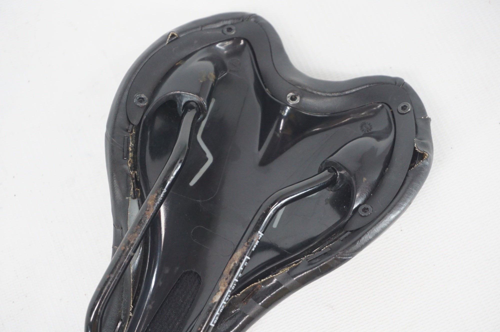 KONA 「コナ」 純正 サドル / 阪急塚口店