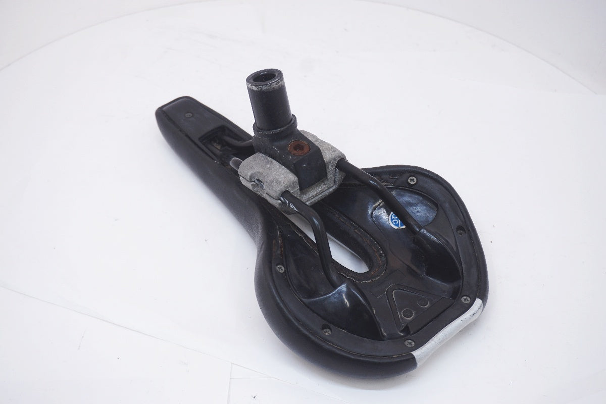 ブランド不明 サドル / 大阪美原北インター店