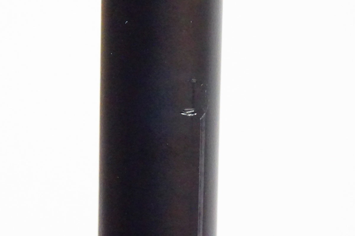 IWA 「イワ」 A01V ディスプレイスタンド / 名古屋大須店