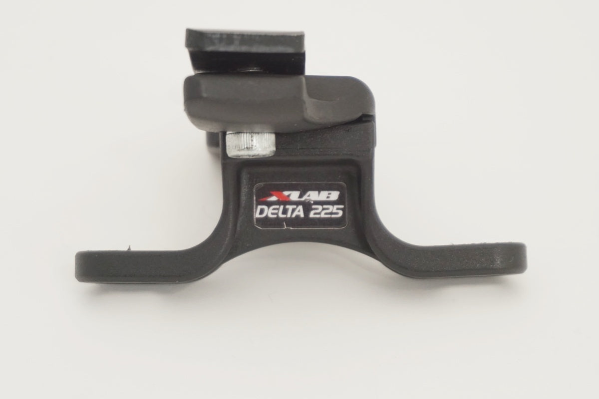 XLAB 「エックスラボ」 DELTA 225 サドルボトルケージ アダプター / 京都八幡店