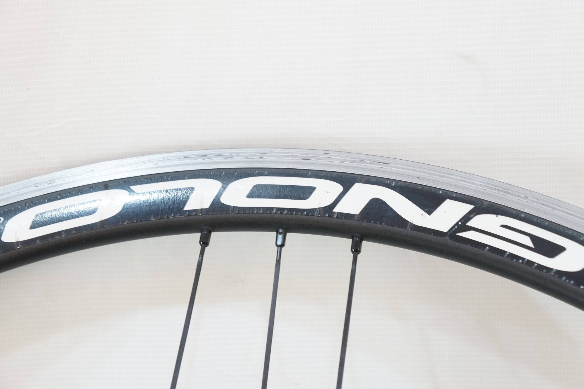 CAMPAGNOLO 「カンパニョーロ」 SCIROCCO 35 C15 シマノ11速 ホイールセット / バイチャリ浦和ベース