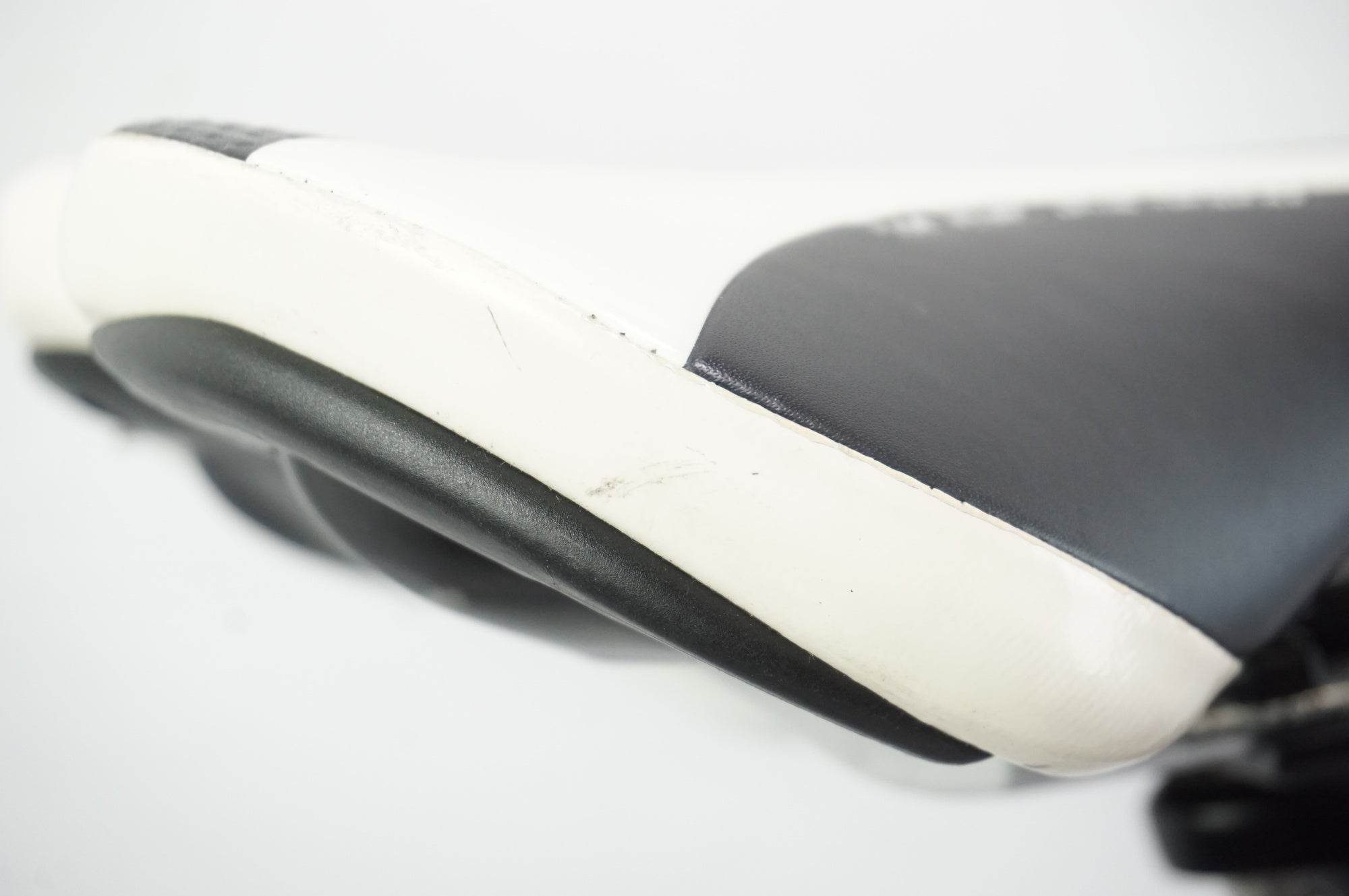 GIANT 「ジャイアント」 LIV AIMEZ 2012年モデル ロードバイク / バイチャリ浦和ベース